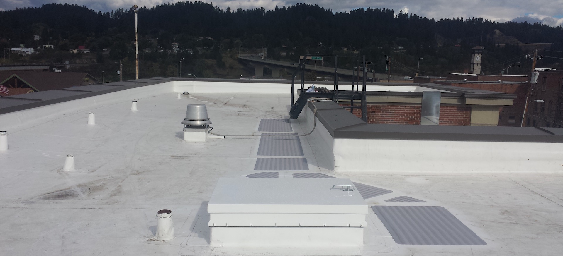 New PVC Roof - United States Post Office Building in Bonners Ferry, Idaho